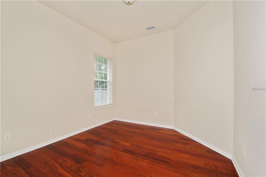 2060 COMMON WAY ROAD, ORLANDO, Florida 32814, 5 Bedrooms Bedrooms, 9 Rooms Rooms,4 BathroomsBathrooms,Residential,For sale,COMMON WAY,O5547121