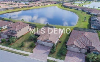 6471 WILLOWSHIRE WAY, BRADENTON, Florida 34212, 3 Bedrooms Bedrooms, 9 Rooms Rooms,2 BathroomsBathrooms,Residential,For sale,WILLOWSHIRE,A4202972