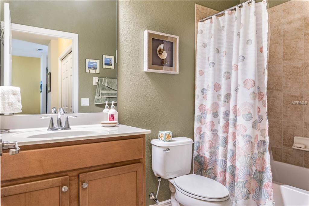 11905 TEMPEST HARBOR LOOP, VENICE, Florida 34292, 3 Bedrooms Bedrooms, 6 Rooms Rooms,2 BathroomsBathrooms,Residential,For sale,TEMPEST HARBOR,D5921768