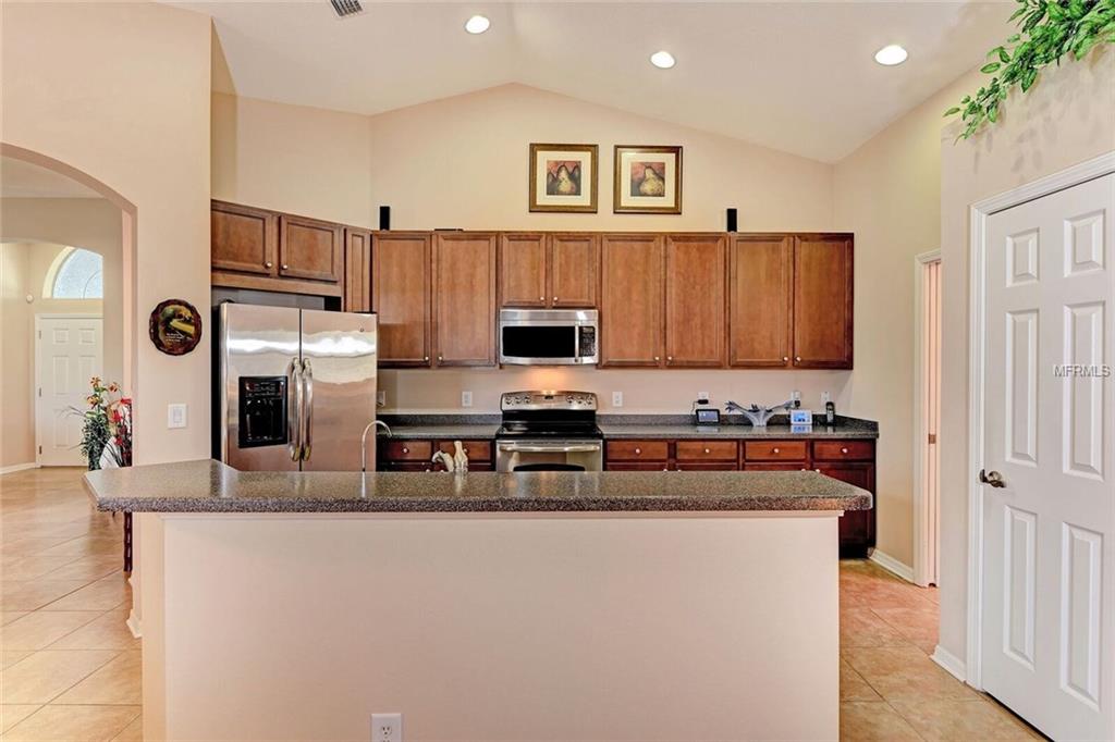 5308 120TH AVENUE E, PARRISH, Florida 34219, 4 Bedrooms Bedrooms, 8 Rooms Rooms,3 BathroomsBathrooms,Residential,For sale,120TH,A4205137