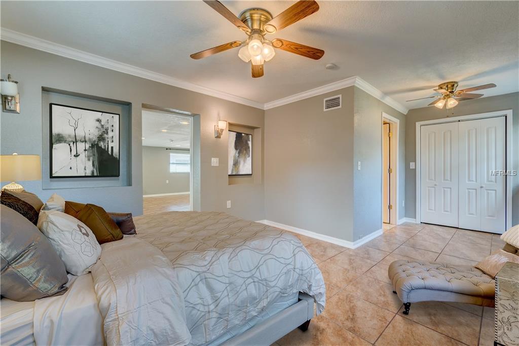 6348 2ND AVENUE N, ST PETERSBURG, Florida 33710, 3 Bedrooms Bedrooms, 6 Rooms Rooms,2 BathroomsBathrooms,Residential,For sale,2ND,U7845598