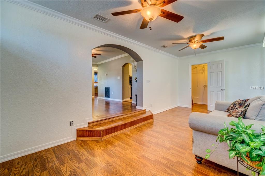 6348 2ND AVENUE N, ST PETERSBURG, Florida 33710, 3 Bedrooms Bedrooms, 6 Rooms Rooms,2 BathroomsBathrooms,Residential,For sale,2ND,U7845598