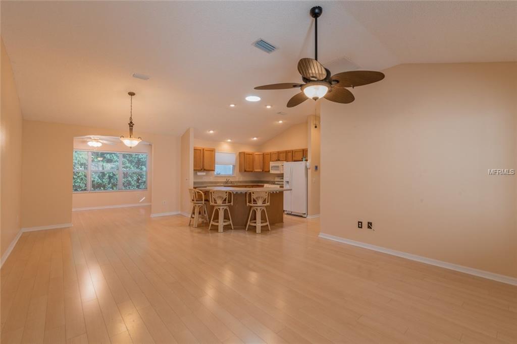 16875 SE 77TH NORTHRIDGE COURT, THE VILLAGES, Florida 32162, 3 Bedrooms Bedrooms, 6 Rooms Rooms,2 BathroomsBathrooms,Residential,For sale,77TH NORTHRIDGE,G4852254
