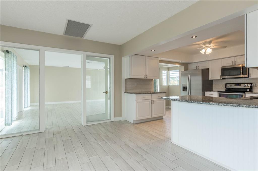 3541 BROOKLINE DRIVE, SARASOTA, Florida 34239, 3 Bedrooms Bedrooms, 7 Rooms Rooms,2 BathroomsBathrooms,Residential,For sale,BROOKLINE,A4208827