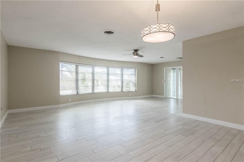 3541 BROOKLINE DRIVE, SARASOTA, Florida 34239, 3 Bedrooms Bedrooms, 7 Rooms Rooms,2 BathroomsBathrooms,Residential,For sale,BROOKLINE,A4208827