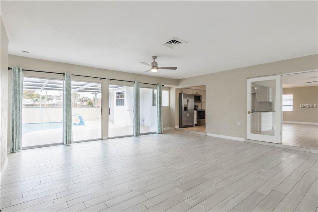 3541 BROOKLINE DRIVE, SARASOTA, Florida 34239, 3 Bedrooms Bedrooms, 7 Rooms Rooms,2 BathroomsBathrooms,Residential,For sale,BROOKLINE,A4208827
