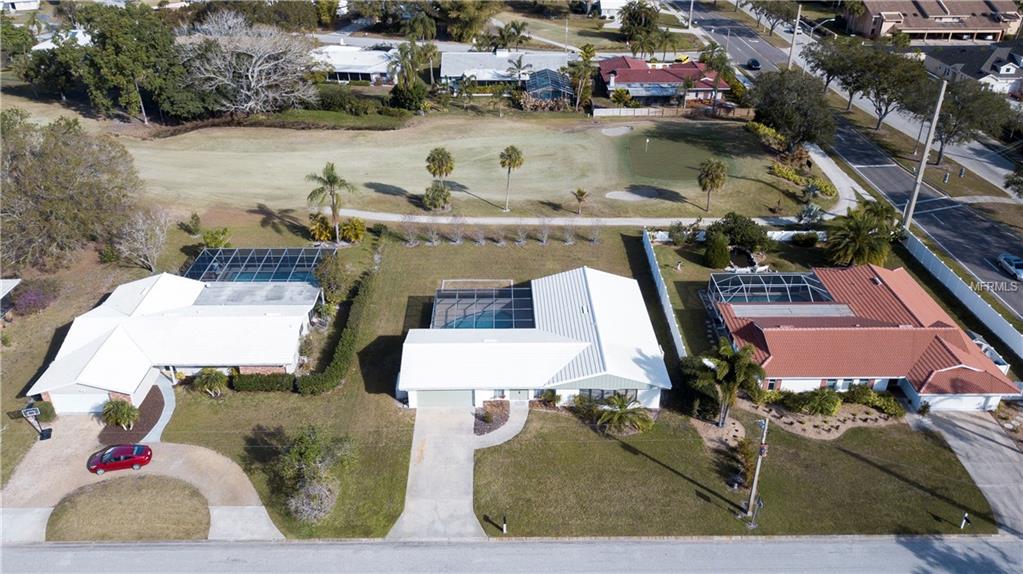 3541 BROOKLINE DRIVE, SARASOTA, Florida 34239, 3 Bedrooms Bedrooms, 7 Rooms Rooms,2 BathroomsBathrooms,Residential,For sale,BROOKLINE,A4208827