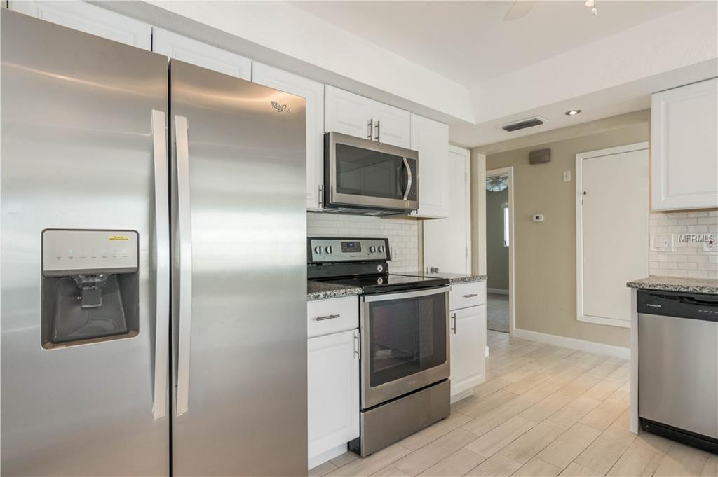 3541 BROOKLINE DRIVE, SARASOTA, Florida 34239, 3 Bedrooms Bedrooms, 7 Rooms Rooms,2 BathroomsBathrooms,Residential,For sale,BROOKLINE,A4208827