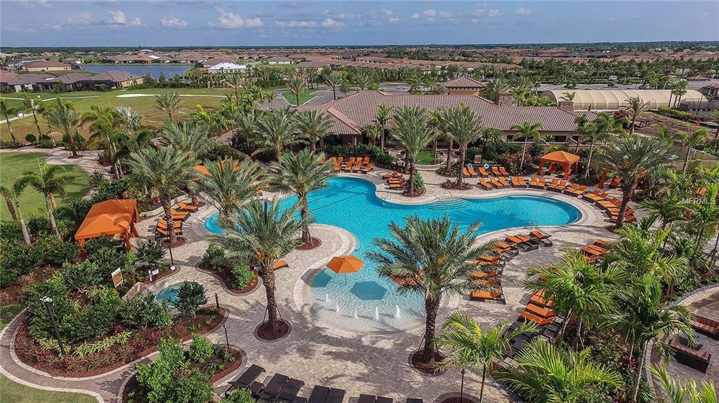 12610 SORRENTO WAY, BRADENTON, Florida 34211, 2 Bedrooms Bedrooms, 5 Rooms Rooms,2 BathroomsBathrooms,Residential,For sale,SORRENTO,A4209590