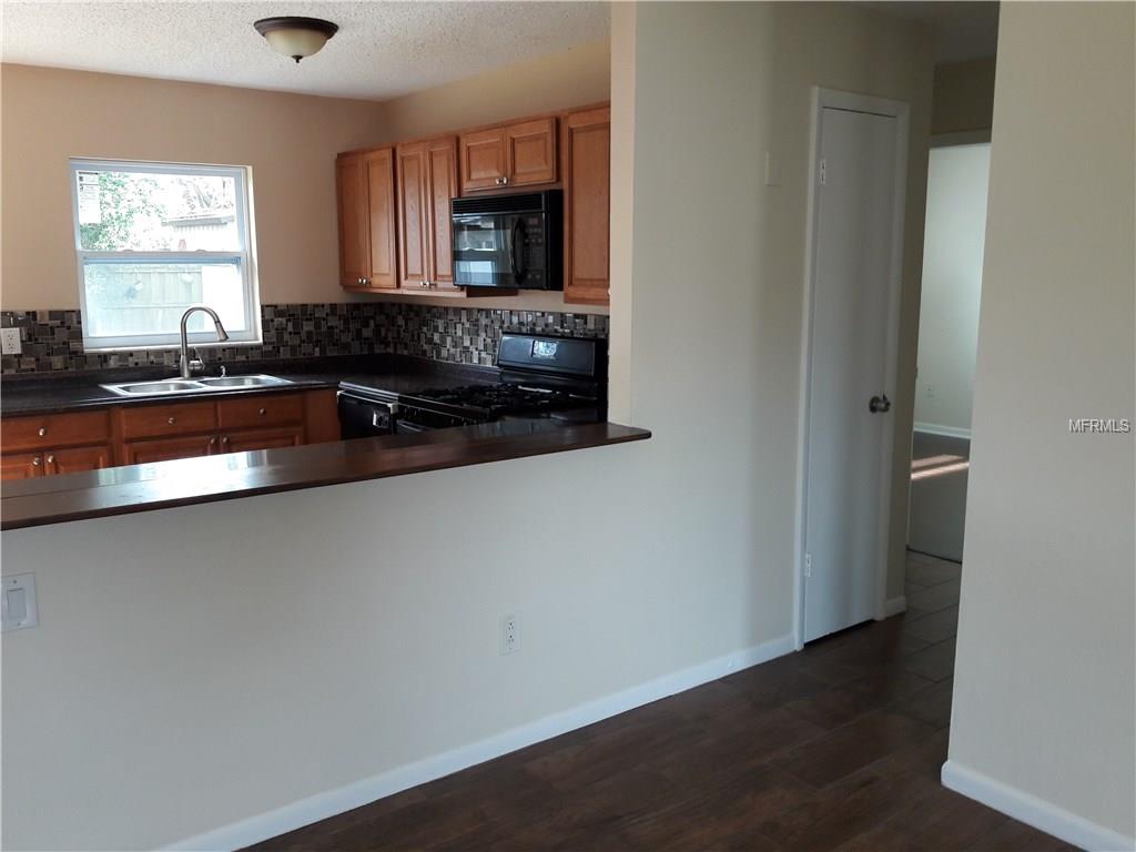 117 SHERYL LYNN DRIVE, BRANDON, Florida 33510, 4 Bedrooms Bedrooms, 7 Rooms Rooms,2 BathroomsBathrooms,Residential,For sale,SHERYL LYNN,T2927964