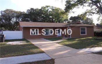 117 SHERYL LYNN DRIVE, BRANDON, Florida 33510, 4 Bedrooms Bedrooms, 7 Rooms Rooms,2 BathroomsBathrooms,Residential,For sale,SHERYL LYNN,T2927964