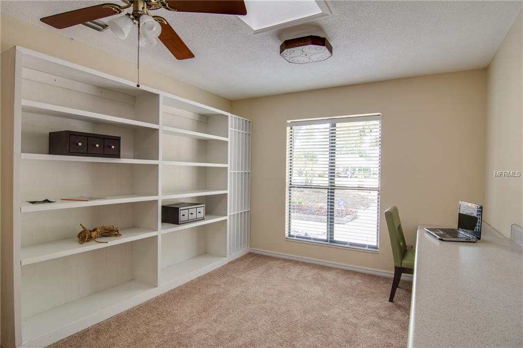 28 WINDSOR ISLE DRIVE, LONGWOOD, Florida 32779, 4 Bedrooms Bedrooms, 3 Rooms Rooms,3 BathroomsBathrooms,Residential,For sale,WINDSOR ISLE,O5507523