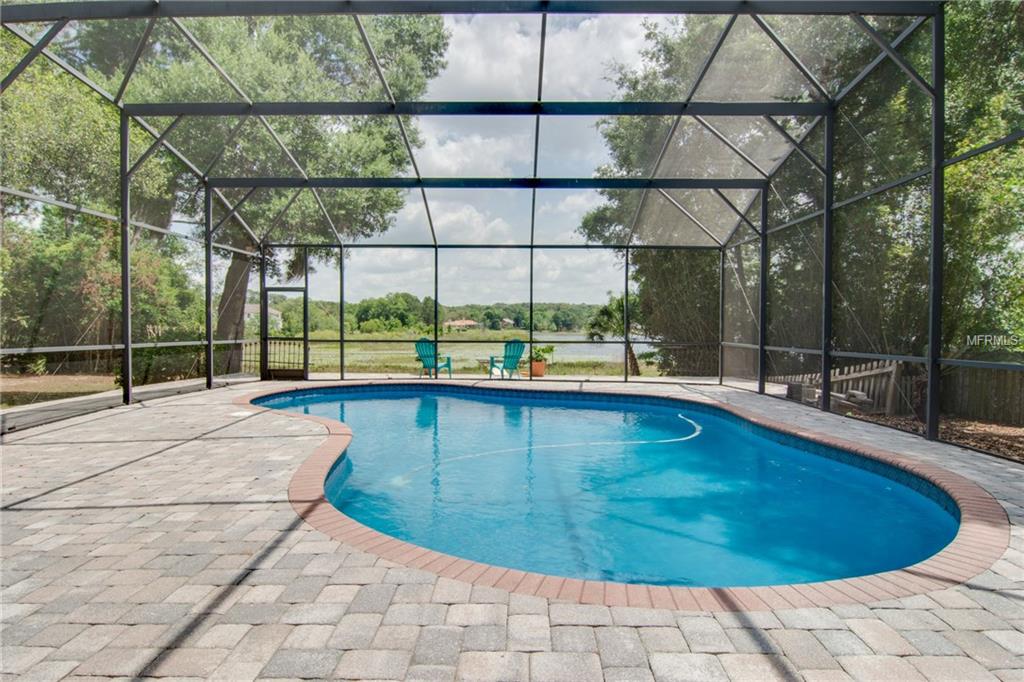 28 WINDSOR ISLE DRIVE, LONGWOOD, Florida 32779, 4 Bedrooms Bedrooms, 3 Rooms Rooms,3 BathroomsBathrooms,Residential,For sale,WINDSOR ISLE,O5507523