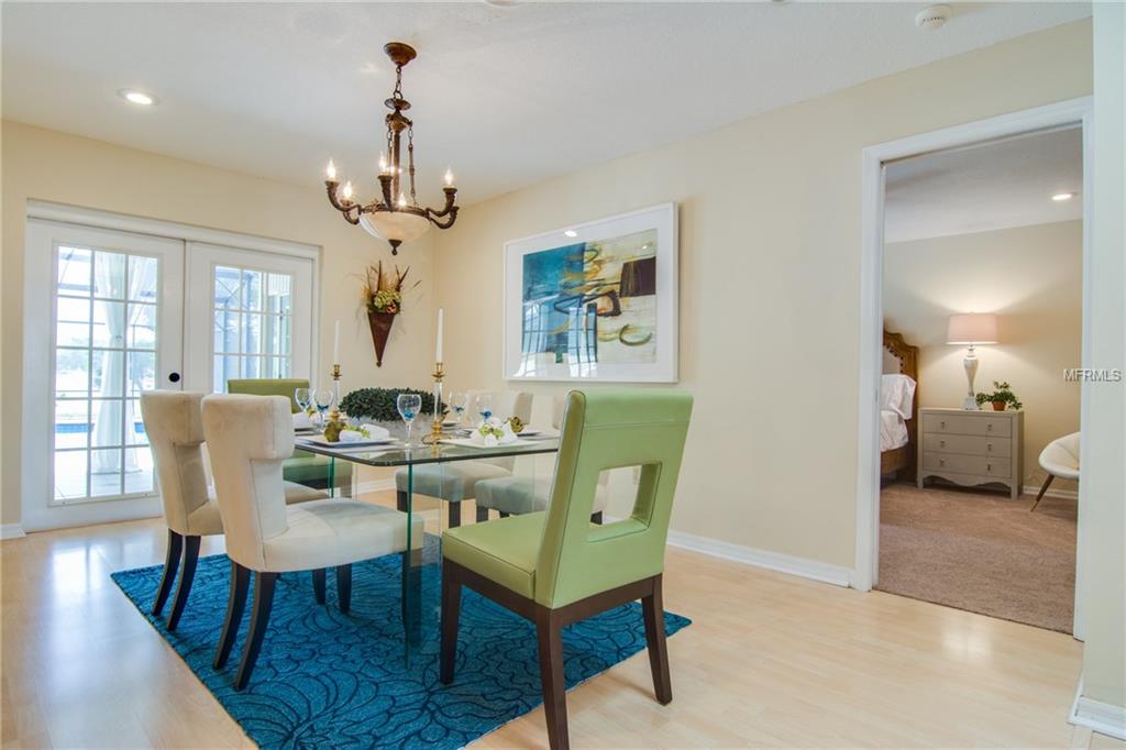 28 WINDSOR ISLE DRIVE, LONGWOOD, Florida 32779, 4 Bedrooms Bedrooms, 3 Rooms Rooms,3 BathroomsBathrooms,Residential,For sale,WINDSOR ISLE,O5507523