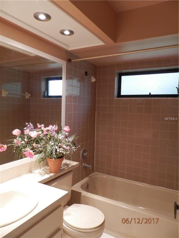 461 STILL MEADOWS CIRCLE E, PALM HARBOR, Florida 34683, 3 Bedrooms Bedrooms, 5 Rooms Rooms,2 BathroomsBathrooms,Residential,For sale,STILL MEADOWS,U7827530