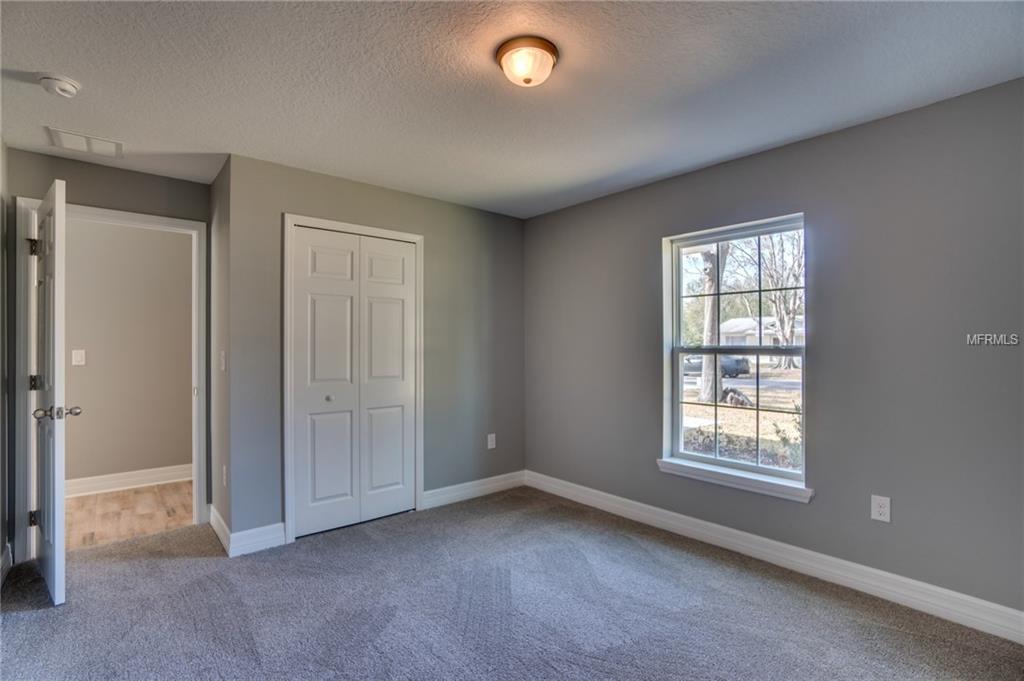 78 N OAK AVENUE, UMATILLA, Florida 32784, 4 Bedrooms Bedrooms, 3 Rooms Rooms,2 BathroomsBathrooms,Residential,For sale,OAK,O5544423