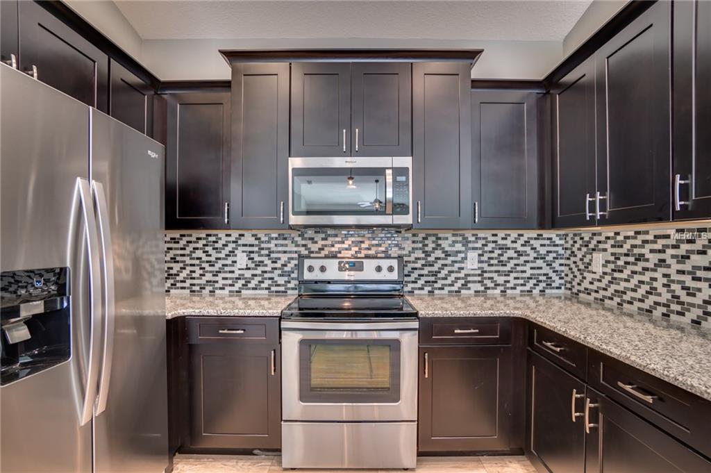 78 N OAK AVENUE, UMATILLA, Florida 32784, 4 Bedrooms Bedrooms, 3 Rooms Rooms,2 BathroomsBathrooms,Residential,For sale,OAK,O5544423