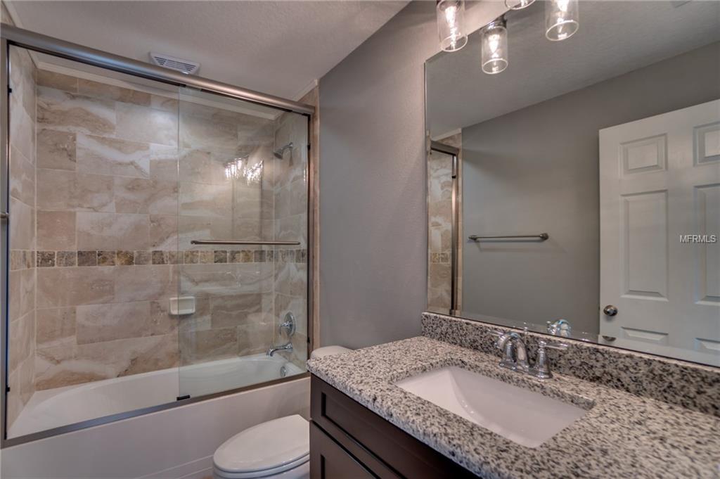 78 N OAK AVENUE, UMATILLA, Florida 32784, 4 Bedrooms Bedrooms, 3 Rooms Rooms,2 BathroomsBathrooms,Residential,For sale,OAK,O5544423