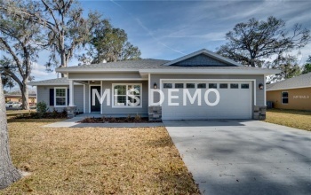 78 N OAK AVENUE, UMATILLA, Florida 32784, 4 Bedrooms Bedrooms, 3 Rooms Rooms,2 BathroomsBathrooms,Residential,For sale,OAK,O5544423