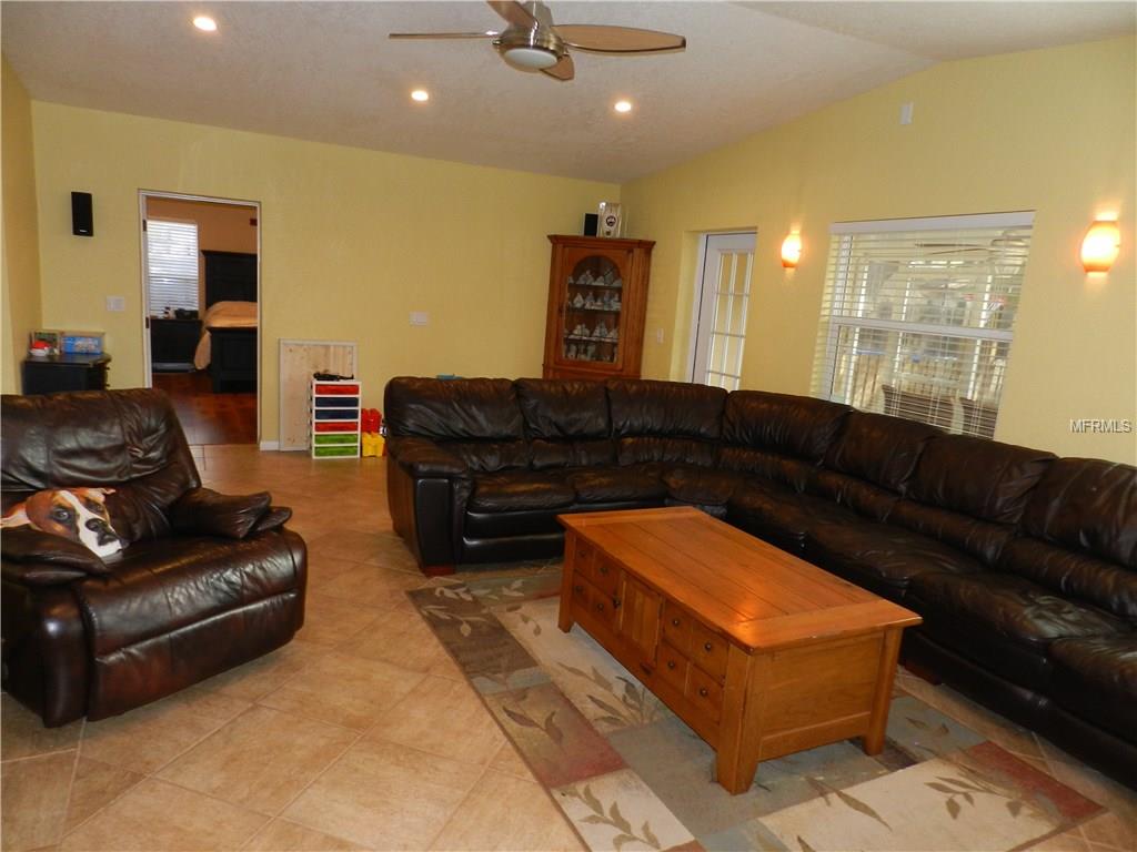 2129 INDIGO DRIVE, CLEARWATER, Florida 33763, 3 Bedrooms Bedrooms, 6 Rooms Rooms,3 BathroomsBathrooms,Residential,For sale,INDIGO,T2920069