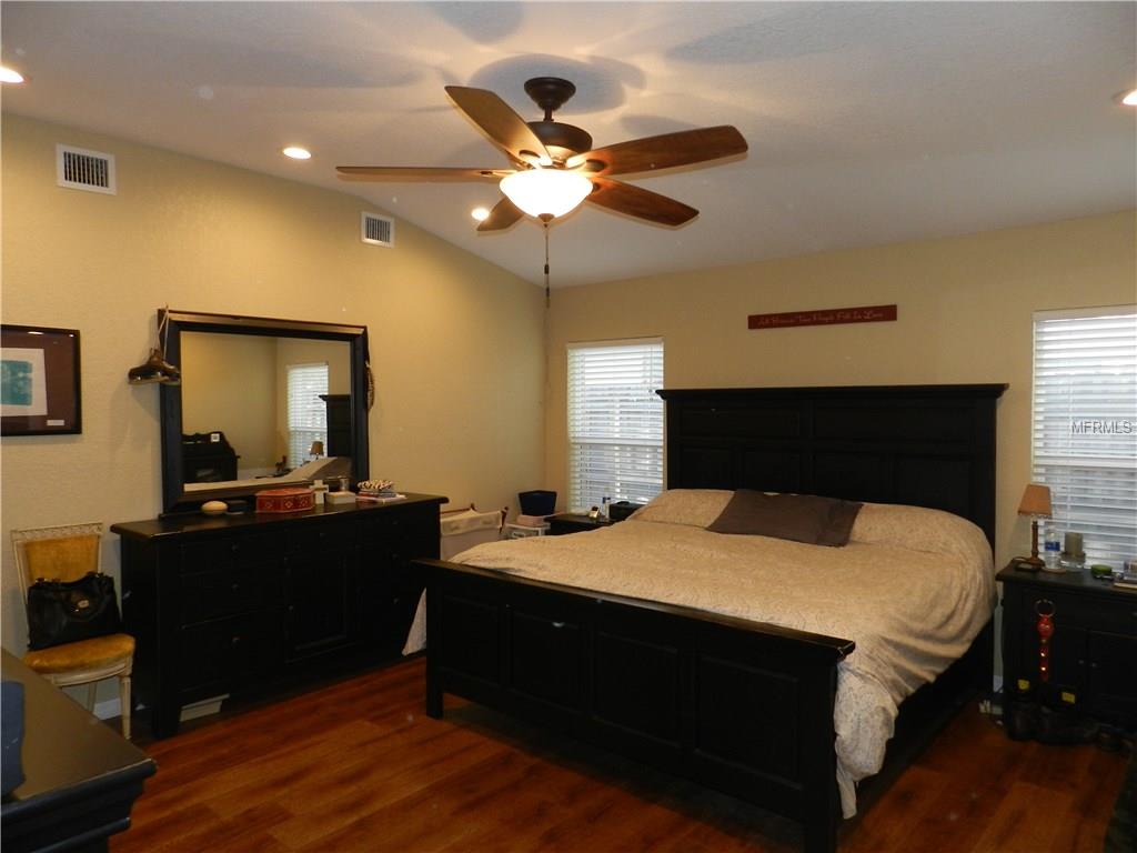 2129 INDIGO DRIVE, CLEARWATER, Florida 33763, 3 Bedrooms Bedrooms, 6 Rooms Rooms,3 BathroomsBathrooms,Residential,For sale,INDIGO,T2920069