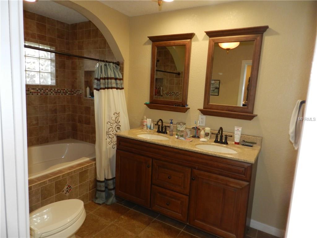 2129 INDIGO DRIVE, CLEARWATER, Florida 33763, 3 Bedrooms Bedrooms, 6 Rooms Rooms,3 BathroomsBathrooms,Residential,For sale,INDIGO,T2920069