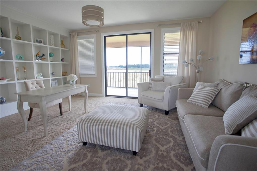 15227 SUNSET OVERLOOK CIRCLE, WINTER GARDEN, Florida 34787, 5 Bedrooms Bedrooms, 9 Rooms Rooms,4 BathroomsBathrooms,Residential,For sale,SUNSET OVERLOOK,S4855726