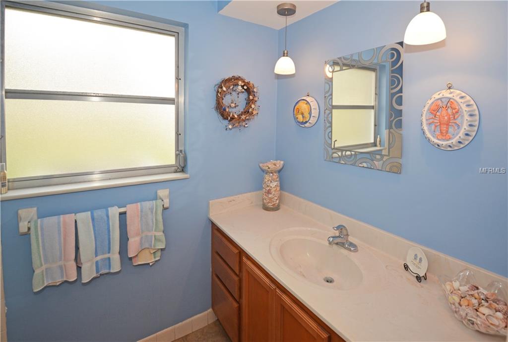 1735 KARLETON PLACE S, ST PETERSBURG, Florida 33712, 4 Bedrooms Bedrooms, 3 Rooms Rooms,2 BathroomsBathrooms,Residential,For sale,KARLETON,U7845096