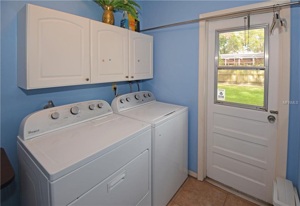 1735 KARLETON PLACE S, ST PETERSBURG, Florida 33712, 4 Bedrooms Bedrooms, 3 Rooms Rooms,2 BathroomsBathrooms,Residential,For sale,KARLETON,U7845096