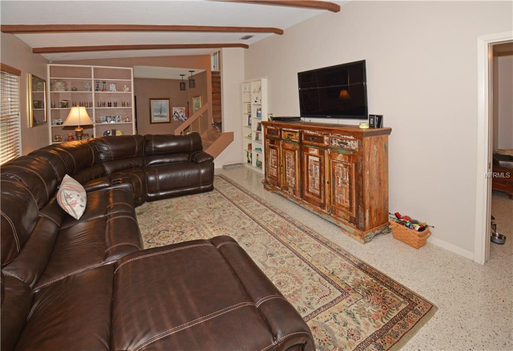 1735 KARLETON PLACE S, ST PETERSBURG, Florida 33712, 4 Bedrooms Bedrooms, 3 Rooms Rooms,2 BathroomsBathrooms,Residential,For sale,KARLETON,U7845096