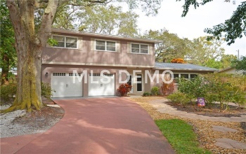 1735 KARLETON PLACE S, ST PETERSBURG, Florida 33712, 4 Bedrooms Bedrooms, 3 Rooms Rooms,2 BathroomsBathrooms,Residential,For sale,KARLETON,U7845096