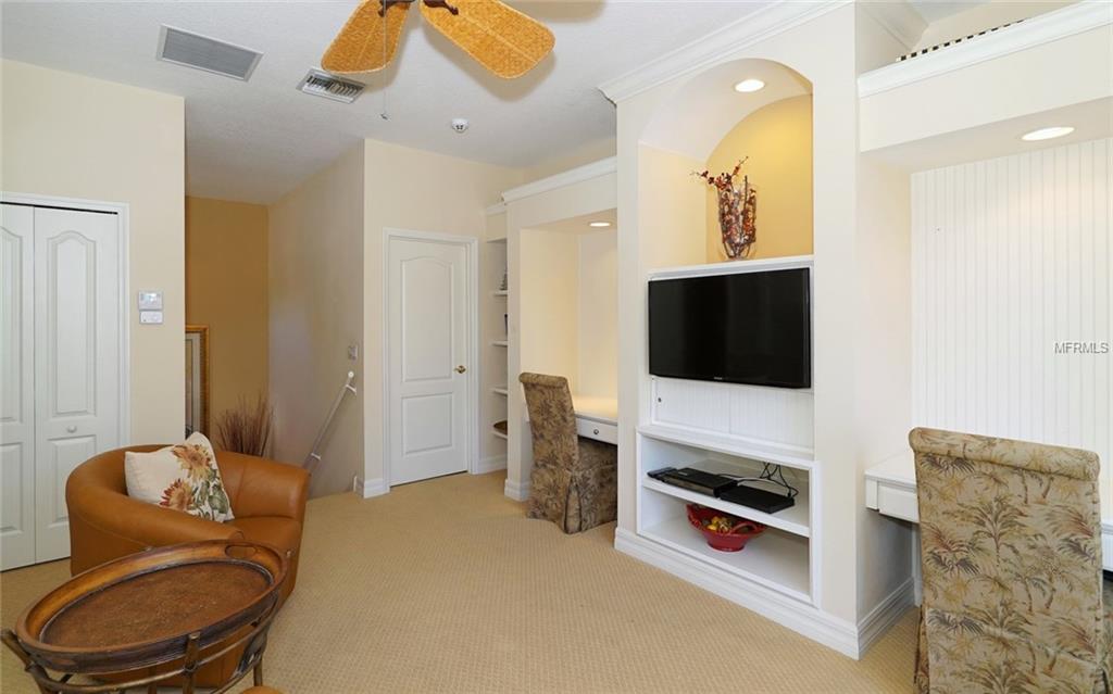 13329 SWALLOWTAIL DRIVE, LAKEWOOD RANCH, Florida 34202, 4 Bedrooms Bedrooms, 10 Rooms Rooms,3 BathroomsBathrooms,Residential,For sale,SWALLOWTAIL,A4208106