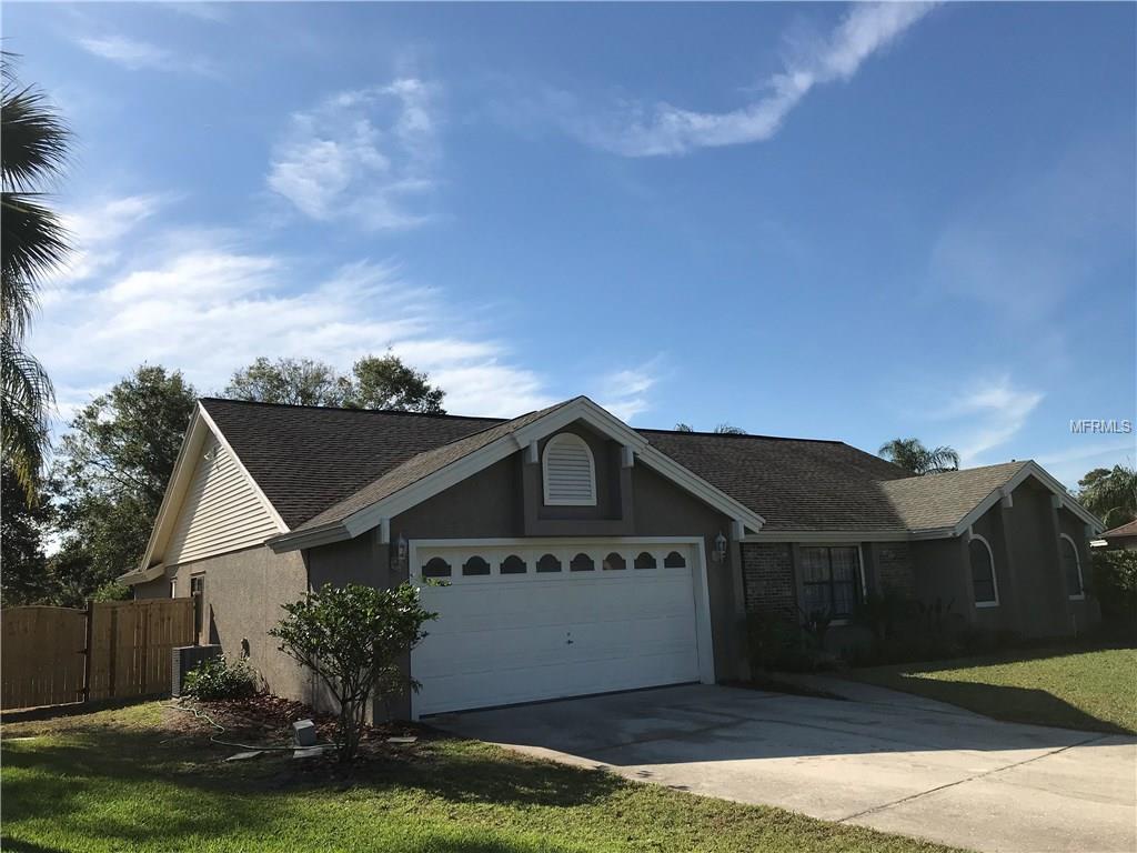 2941 BURNING TREE COURT, OVIEDO, Florida 32765, 4 Bedrooms Bedrooms, 11 Rooms Rooms,3 BathroomsBathrooms,Residential,For sale,BURNING TREE,O5561359