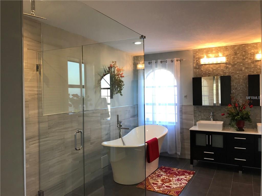 2941 BURNING TREE COURT, OVIEDO, Florida 32765, 4 Bedrooms Bedrooms, 11 Rooms Rooms,3 BathroomsBathrooms,Residential,For sale,BURNING TREE,O5561359