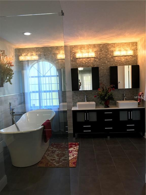 2941 BURNING TREE COURT, OVIEDO, Florida 32765, 4 Bedrooms Bedrooms, 11 Rooms Rooms,3 BathroomsBathrooms,Residential,For sale,BURNING TREE,O5561359