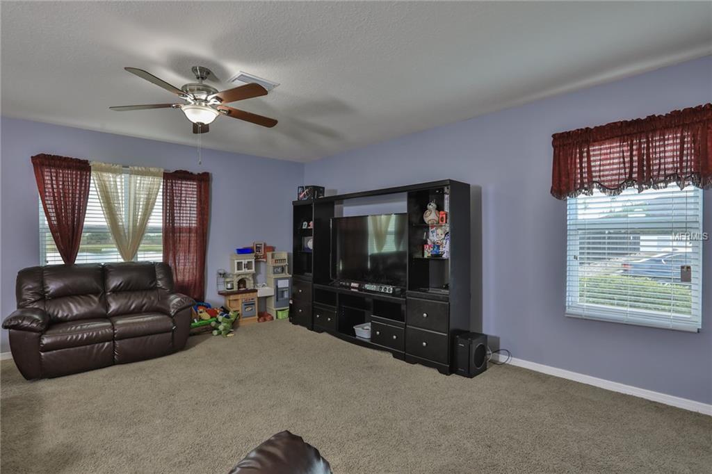 3001 MAGNOLIA MEADOWS DRIVE, PLANT CITY, Florida 33567, 4 Bedrooms Bedrooms, 7 Rooms Rooms,2 BathroomsBathrooms,Residential,For sale,MAGNOLIA MEADOWS,T2928146