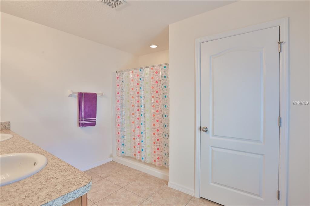 3001 MAGNOLIA MEADOWS DRIVE, PLANT CITY, Florida 33567, 4 Bedrooms Bedrooms, 7 Rooms Rooms,2 BathroomsBathrooms,Residential,For sale,MAGNOLIA MEADOWS,T2928146