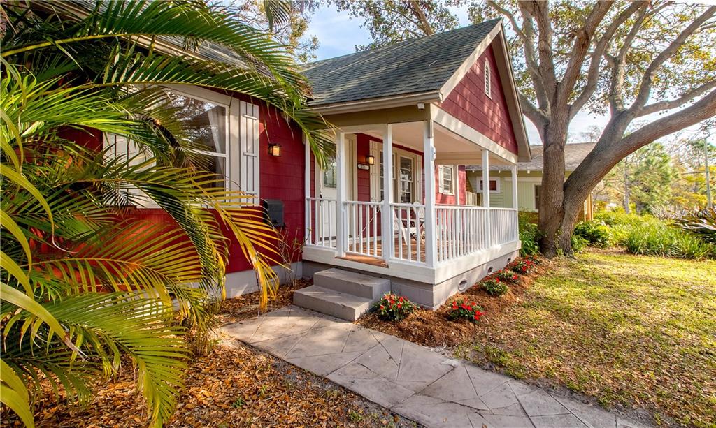 3211 6TH AVENUE N, ST PETERSBURG, Florida 33713, 2 Bedrooms Bedrooms, 3 Rooms Rooms,2 BathroomsBathrooms,Residential,For sale,6TH,U7847589
