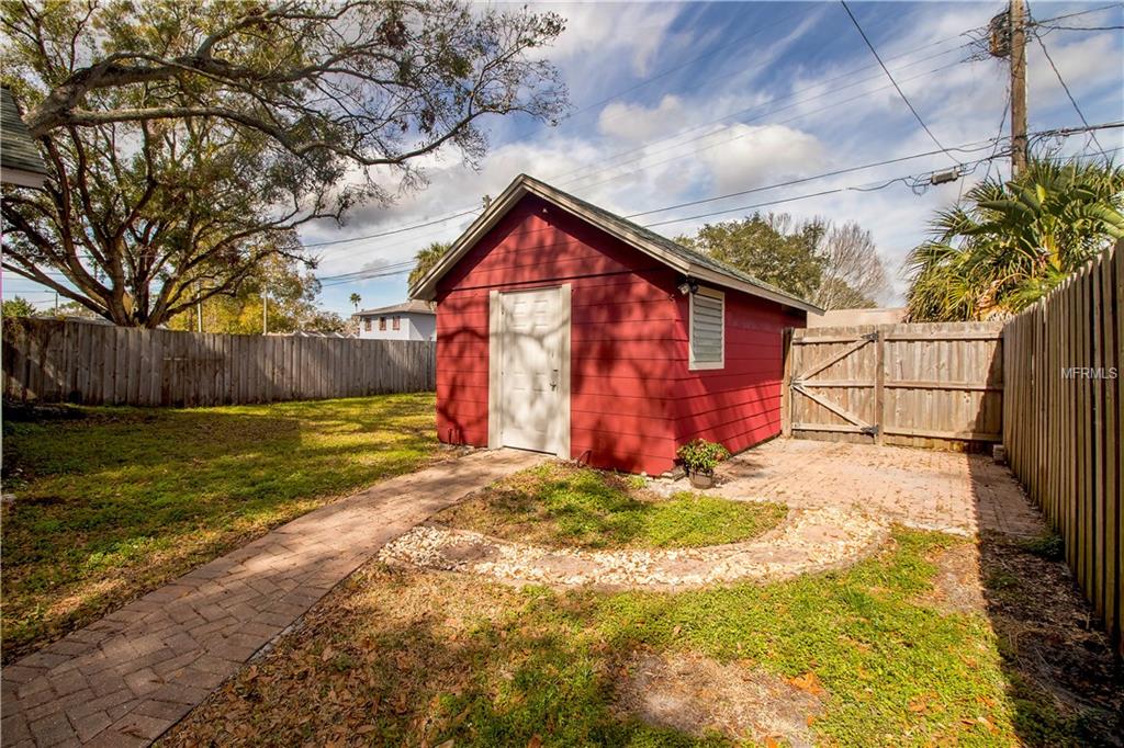 3211 6TH AVENUE N, ST PETERSBURG, Florida 33713, 2 Bedrooms Bedrooms, 3 Rooms Rooms,2 BathroomsBathrooms,Residential,For sale,6TH,U7847589