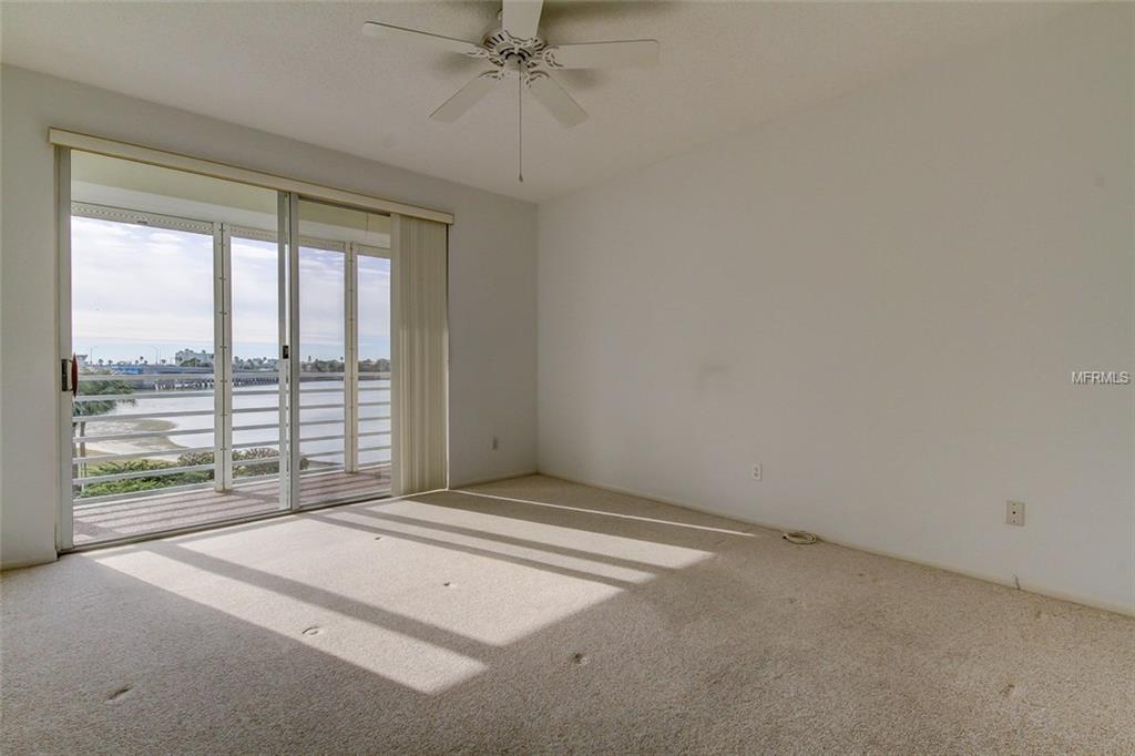 7882 SAILBOAT KEY BOULEVARD S, SOUTH PASADENA, Florida 33707, 2 Bedrooms Bedrooms, 5 Rooms Rooms,2 BathroomsBathrooms,Residential,For sale,SAILBOAT KEY,U7843800