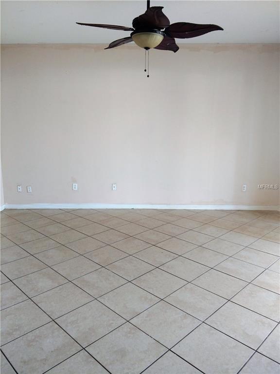 7523 DRAGON FLY LOOP, GIBSONTON, Florida 33534, 4 Bedrooms Bedrooms, 5 Rooms Rooms,2 BathroomsBathrooms,Residential,For sale,DRAGON FLY,T2925954