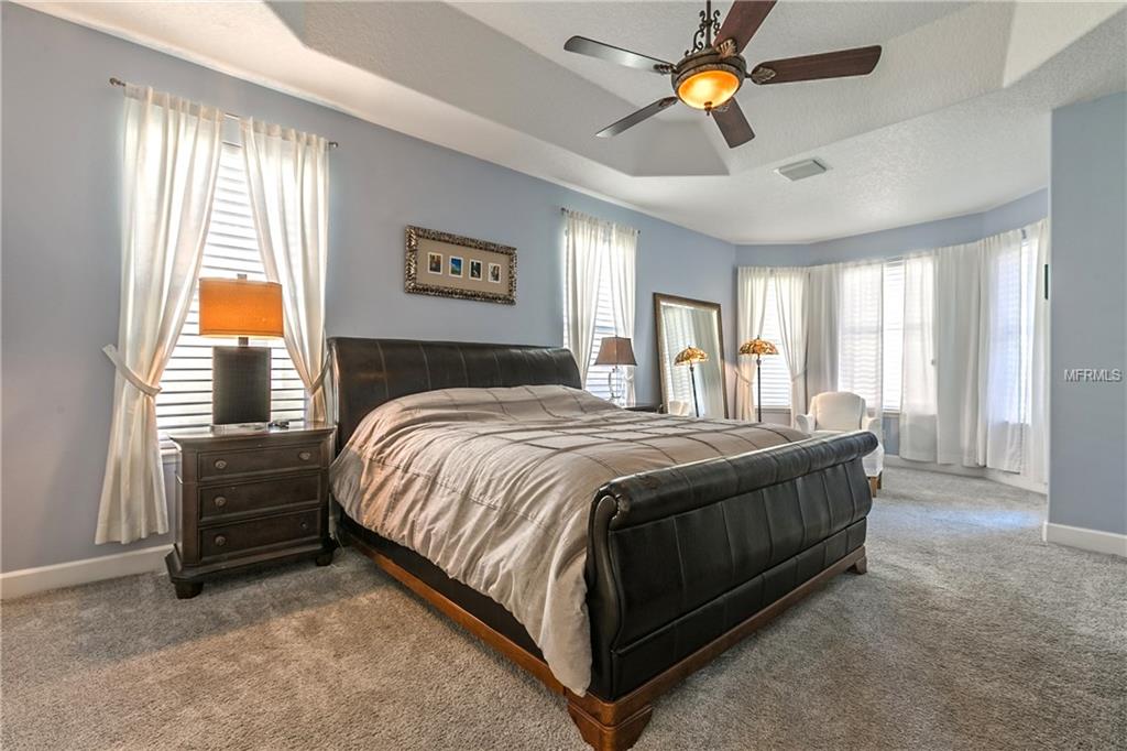 3427 KING GEORGE DRIVE, ORLANDO, Florida 32835, 4 Bedrooms Bedrooms, 8 Rooms Rooms,3 BathroomsBathrooms,Residential,For sale,KING GEORGE,O5561360