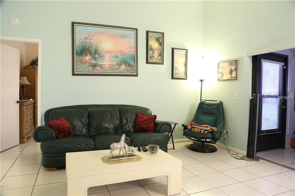 11641 ASPENWOOD DRIVE, NEW PORT RICHEY, Florida 34654, 2 Bedrooms Bedrooms, 4 Rooms Rooms,2 BathroomsBathrooms,Residential,For sale,ASPENWOOD,W7637780