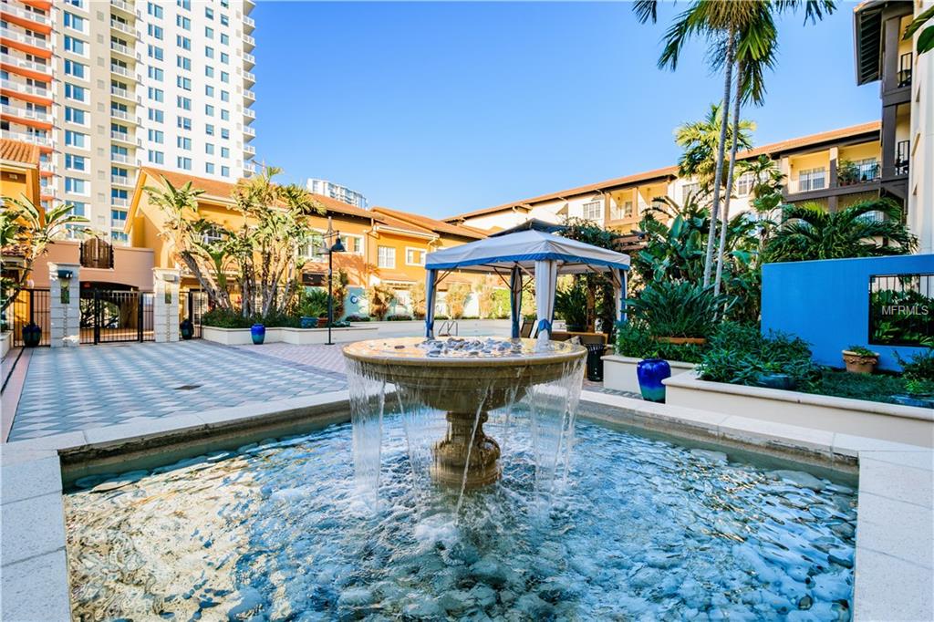 200 4TH AVE S, ST PETERSBURG, Florida 33701, 1 Bedroom Bedrooms, 3 Rooms Rooms,1 BathroomBathrooms,Residential,For sale,4TH AVE S,U7847506