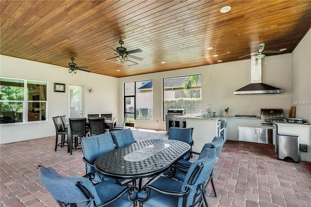 1720 LAKE ROBERTS LANDING DRIVE, WINTER GARDEN, Florida 34787, 5 Bedrooms Bedrooms, 13 Rooms Rooms,4 BathroomsBathrooms,Residential,For sale,LAKE ROBERTS LANDING,O5561919