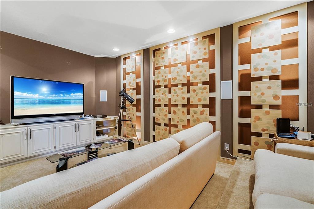 1720 LAKE ROBERTS LANDING DRIVE, WINTER GARDEN, Florida 34787, 5 Bedrooms Bedrooms, 13 Rooms Rooms,4 BathroomsBathrooms,Residential,For sale,LAKE ROBERTS LANDING,O5561919