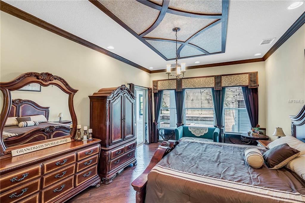 1720 LAKE ROBERTS LANDING DRIVE, WINTER GARDEN, Florida 34787, 5 Bedrooms Bedrooms, 13 Rooms Rooms,4 BathroomsBathrooms,Residential,For sale,LAKE ROBERTS LANDING,O5561919