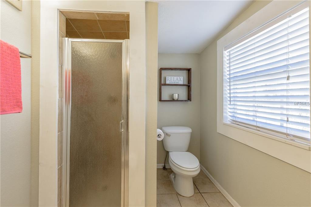 700 7TH STREET N, ST PETERSBURG, Florida 33701, 3 Bedrooms Bedrooms, 6 Rooms Rooms,3 BathroomsBathrooms,Residential,For sale,7TH,U7837026