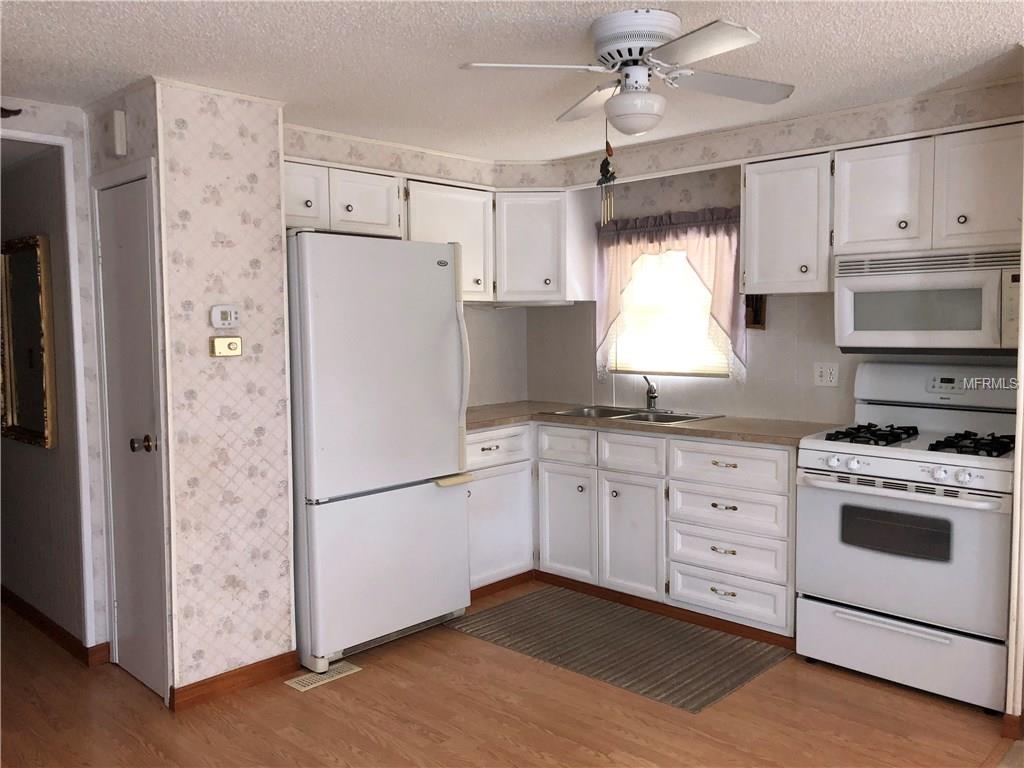 10315 CORTEZ ROAD W, BRADENTON, Florida 34210, 3 Bedrooms Bedrooms, 7 Rooms Rooms,2 BathroomsBathrooms,Residential,For sale,CORTEZ,A4204197