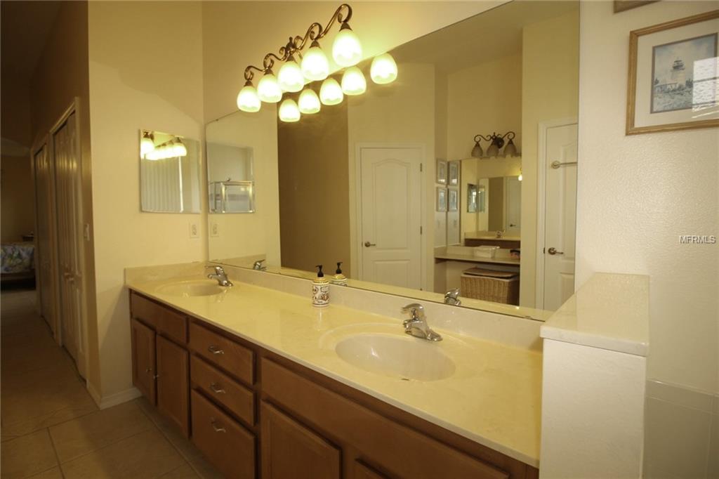 12934 COLONNADE CIRCLE, CLERMONT, Florida 34711, 7 Bedrooms Bedrooms, 15 Rooms Rooms,3 BathroomsBathrooms,Residential,For sale,COLONNADE,G4850958